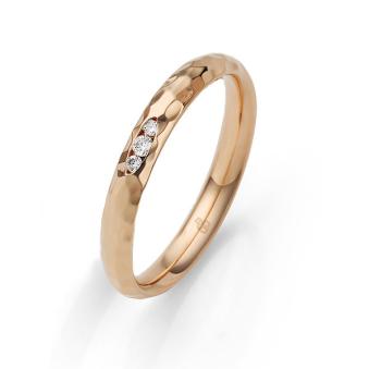 Roségold Verlobungsring mit 3 Diamanten hammerschlag polierung 